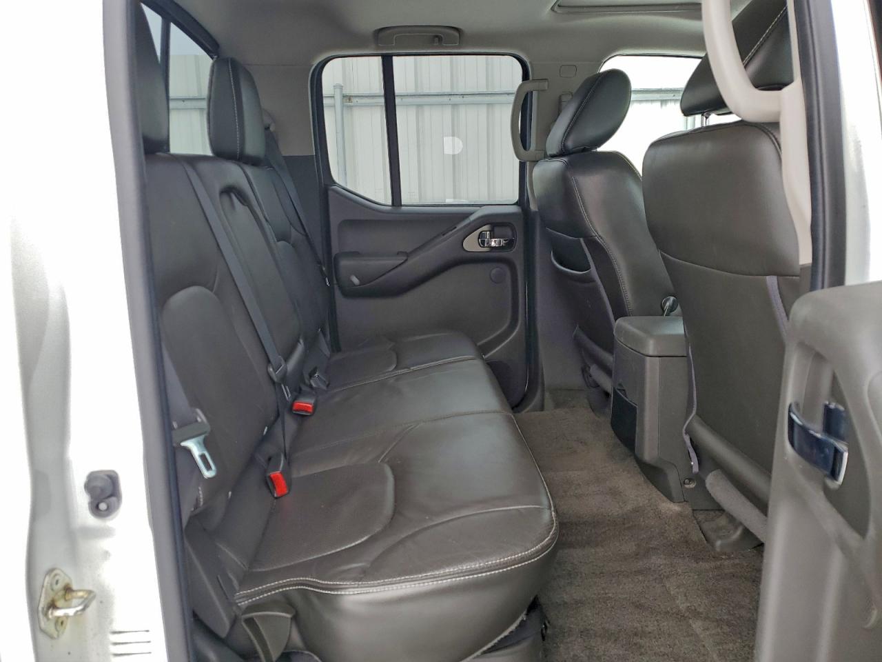 2017 NISSAN FRONTIER S photo 10