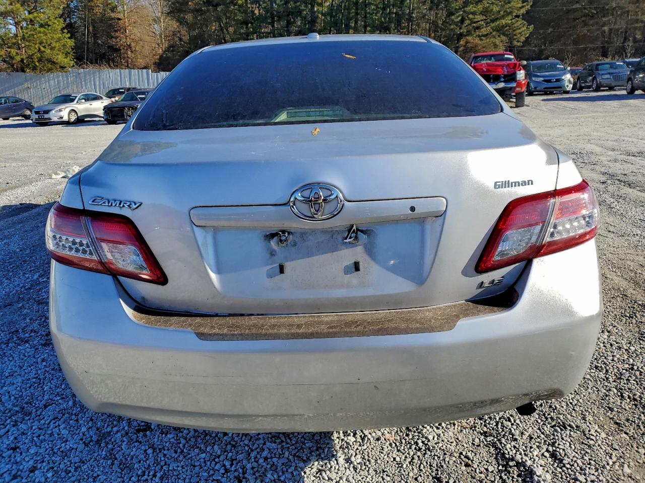 2010 TOYOTA CAMRY BASE photo 11