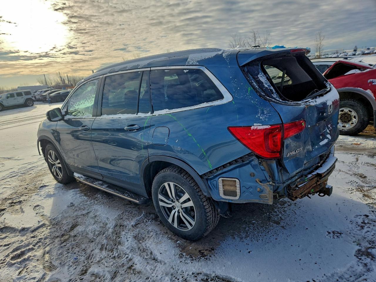 2016 HONDA PILOT EXL photo 2