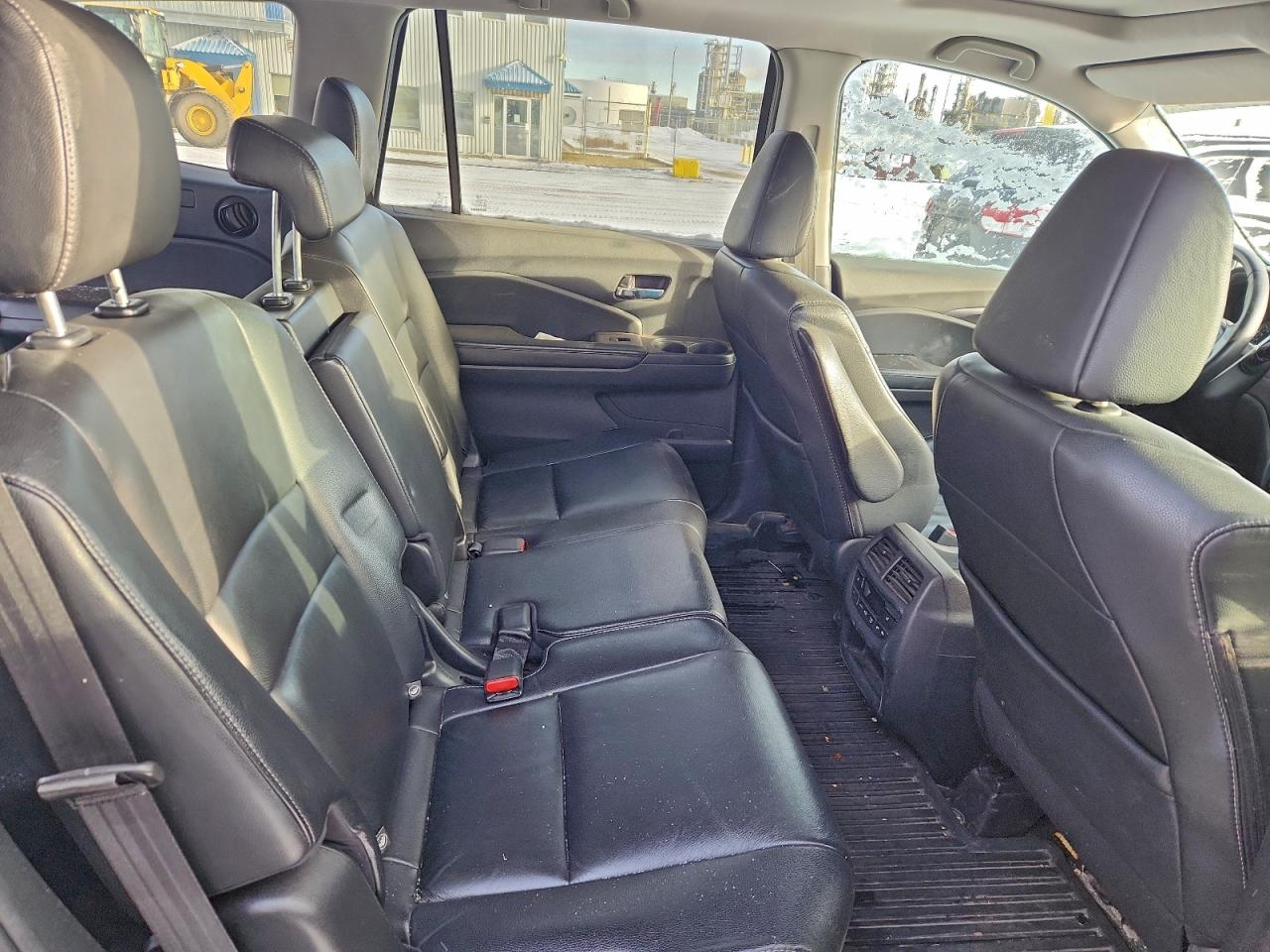 2016 HONDA PILOT EXL photo 10