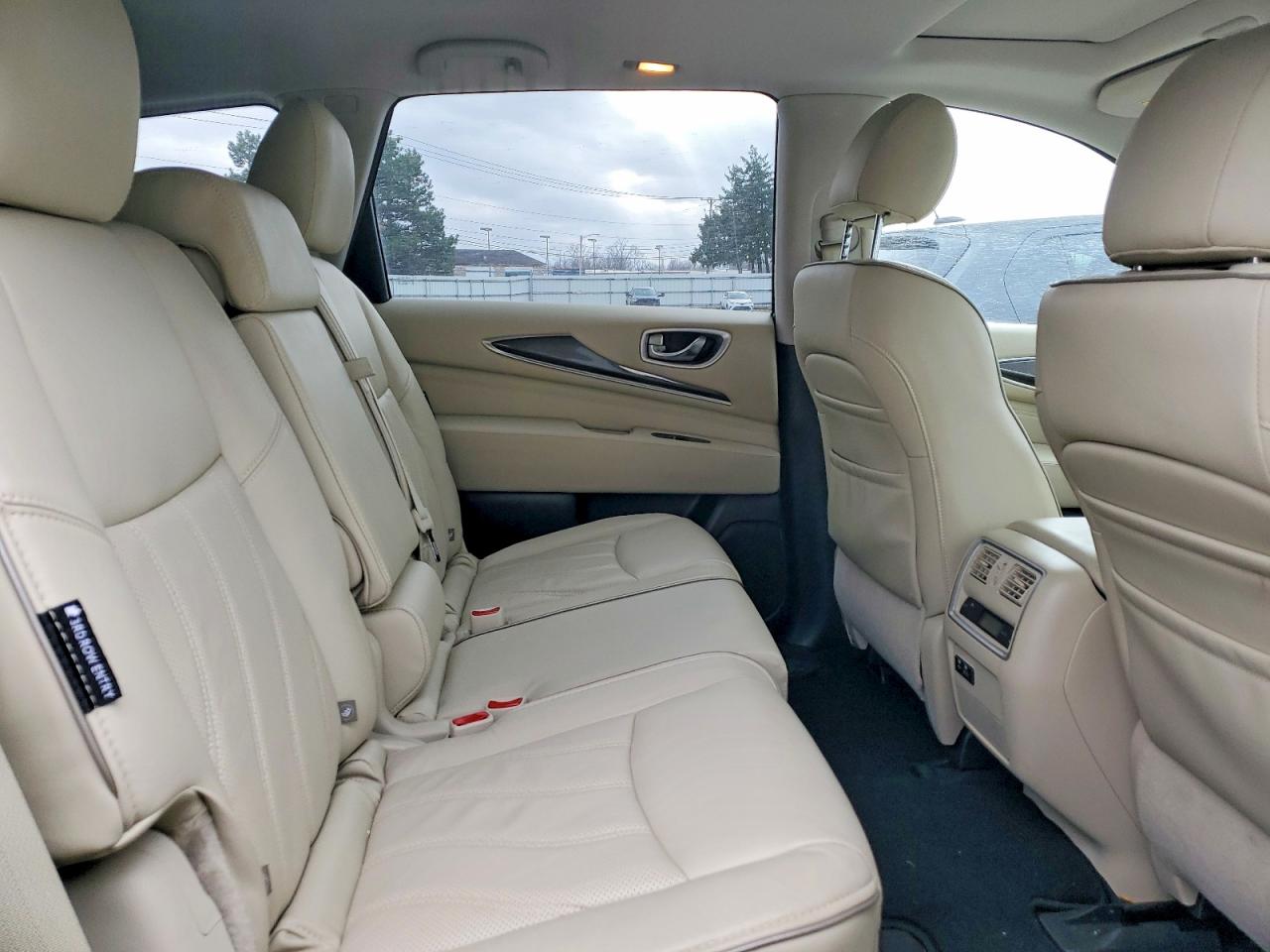 2020 INFINITI QX60 LUXE photo 21
