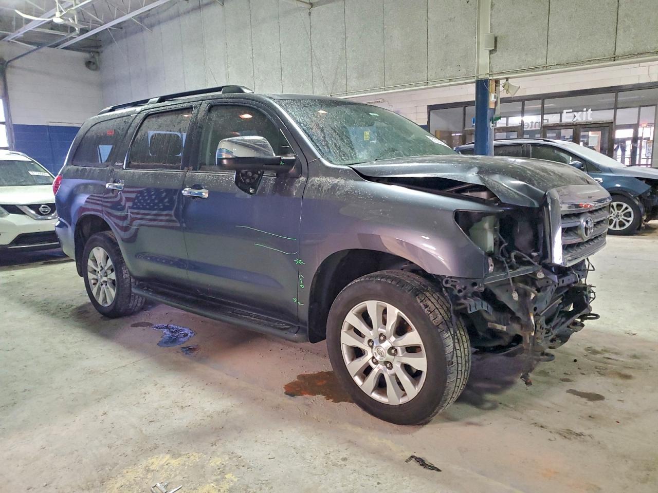 2017 TOYOTA SEQUOIA PLATINUM photo 7