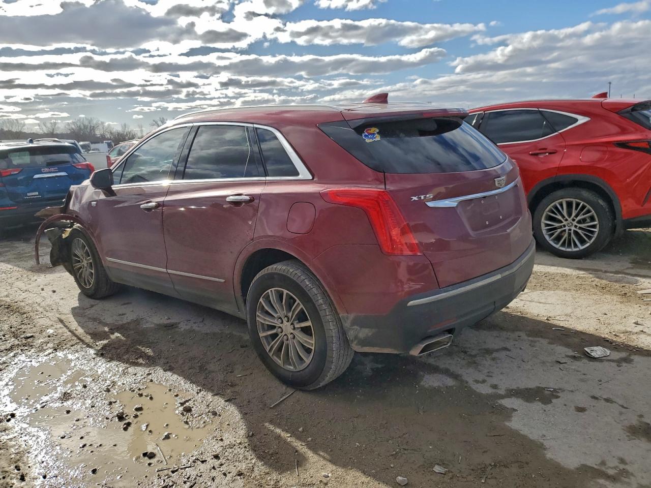 2018 CADILLAC XT5 LUXURY photo 2