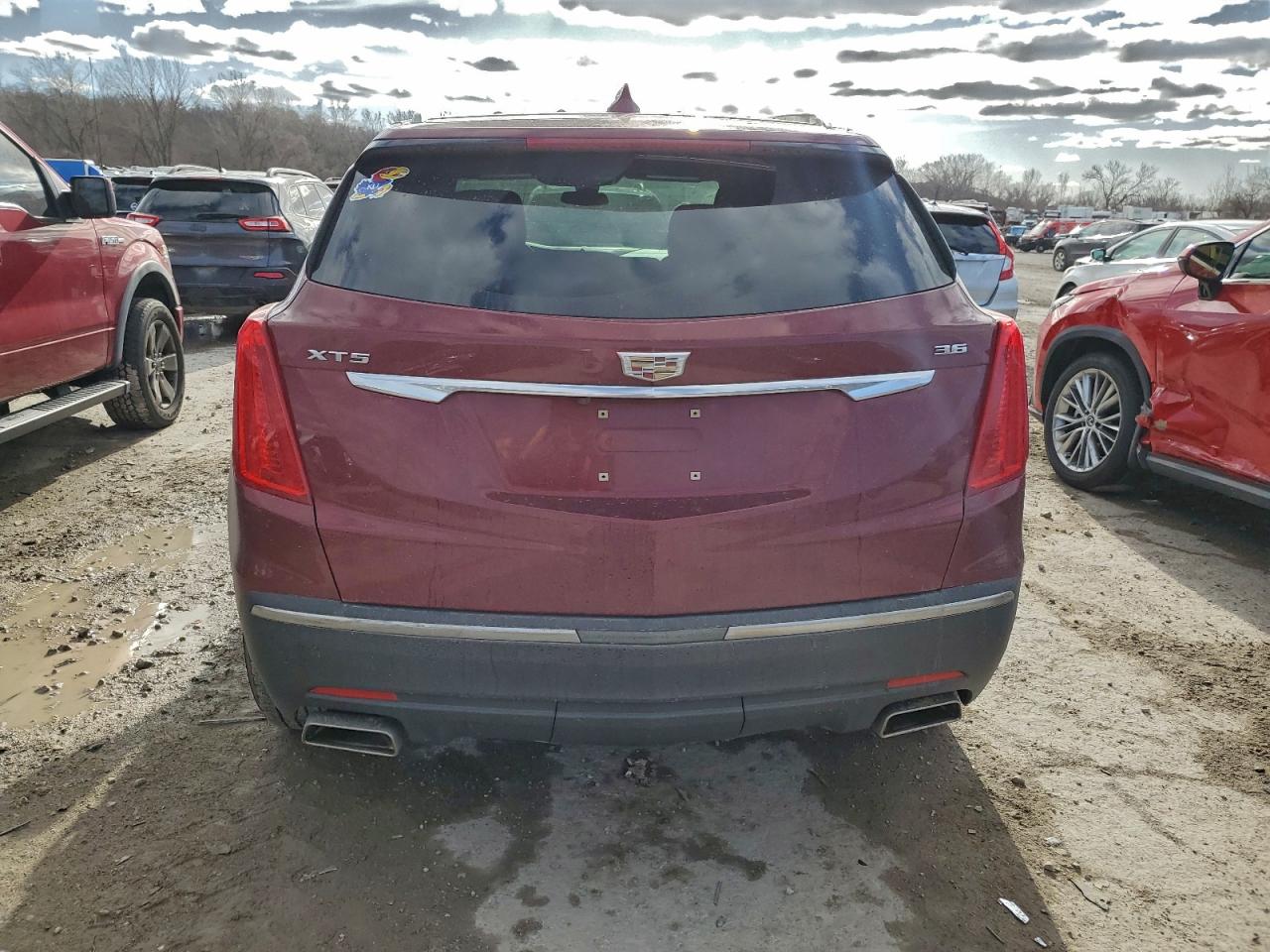 2018 CADILLAC XT5 LUXURY photo 6