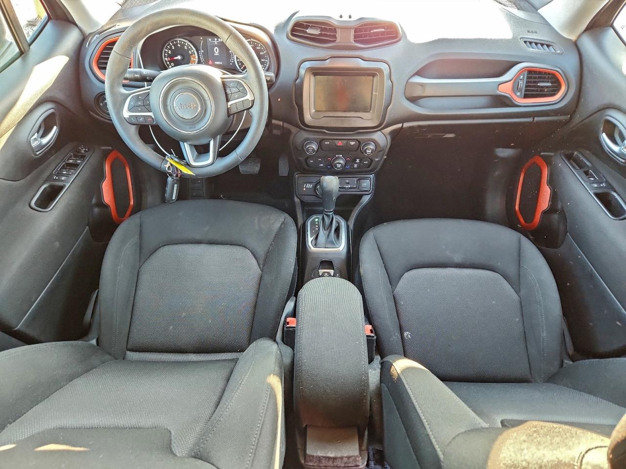 2019 JEEP RENEGADE SPORT photo 8
