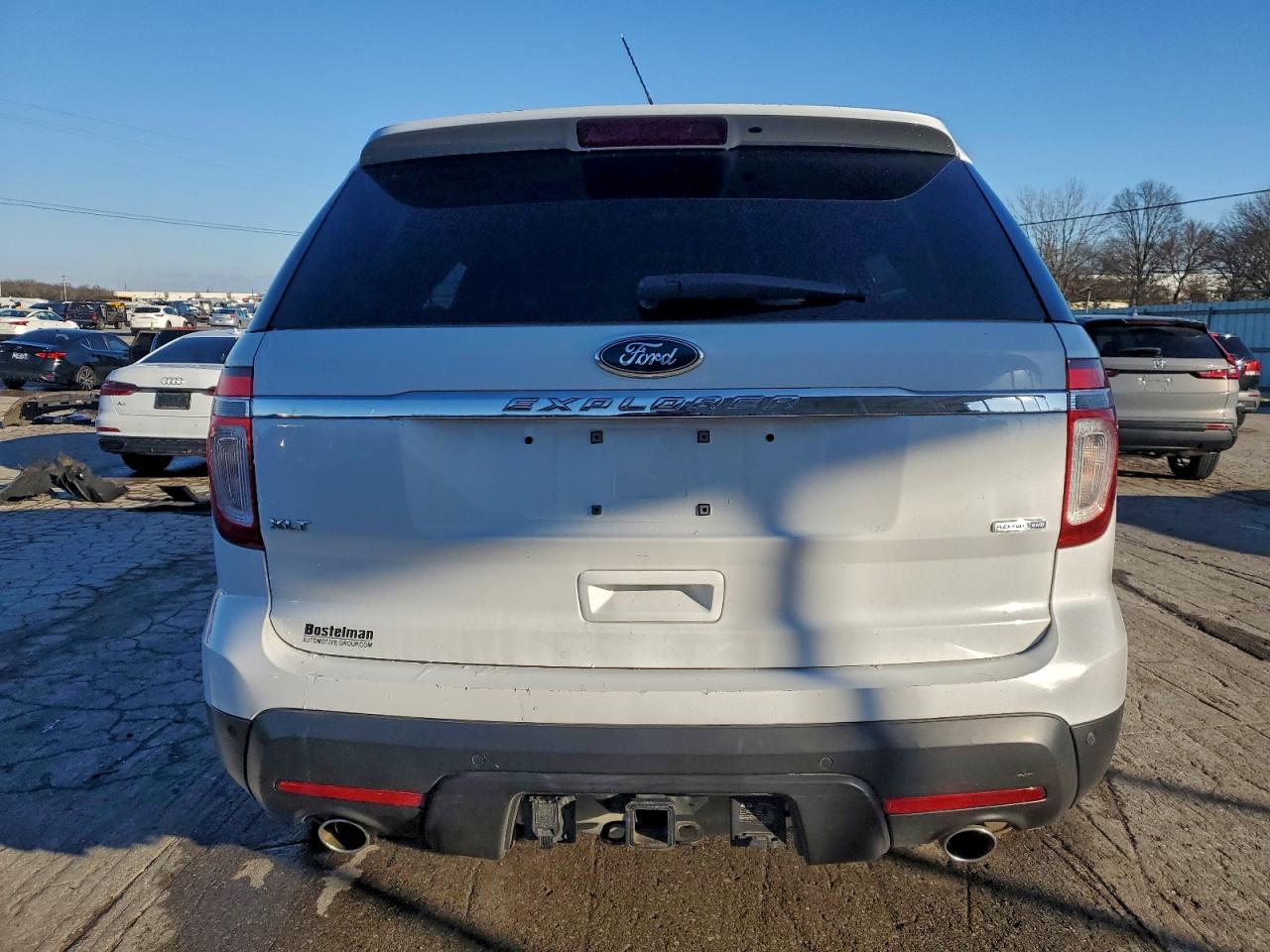 2013 FORD EXPLORER XLT photo 6