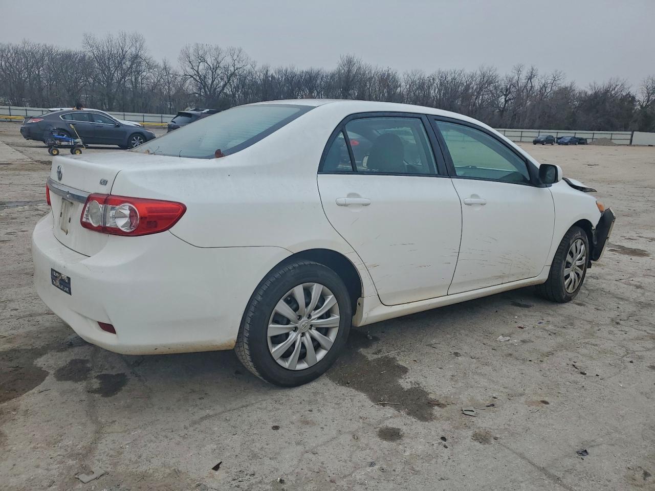 2012 TOYOTA COROLLA BASE photo 3