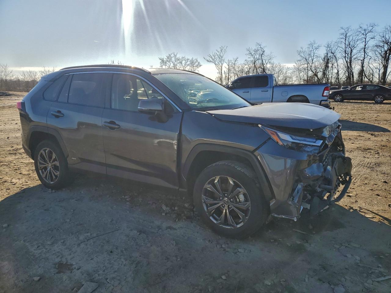 2025 TOYOTA RAV4 XLE PREMIUM photo 10