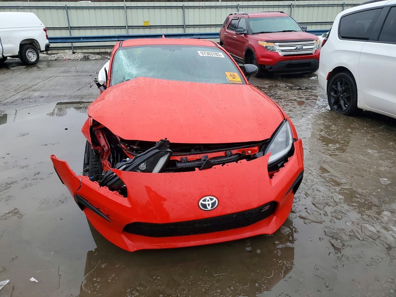2025 TOYOTA GR 86 PREMIUM photo 9