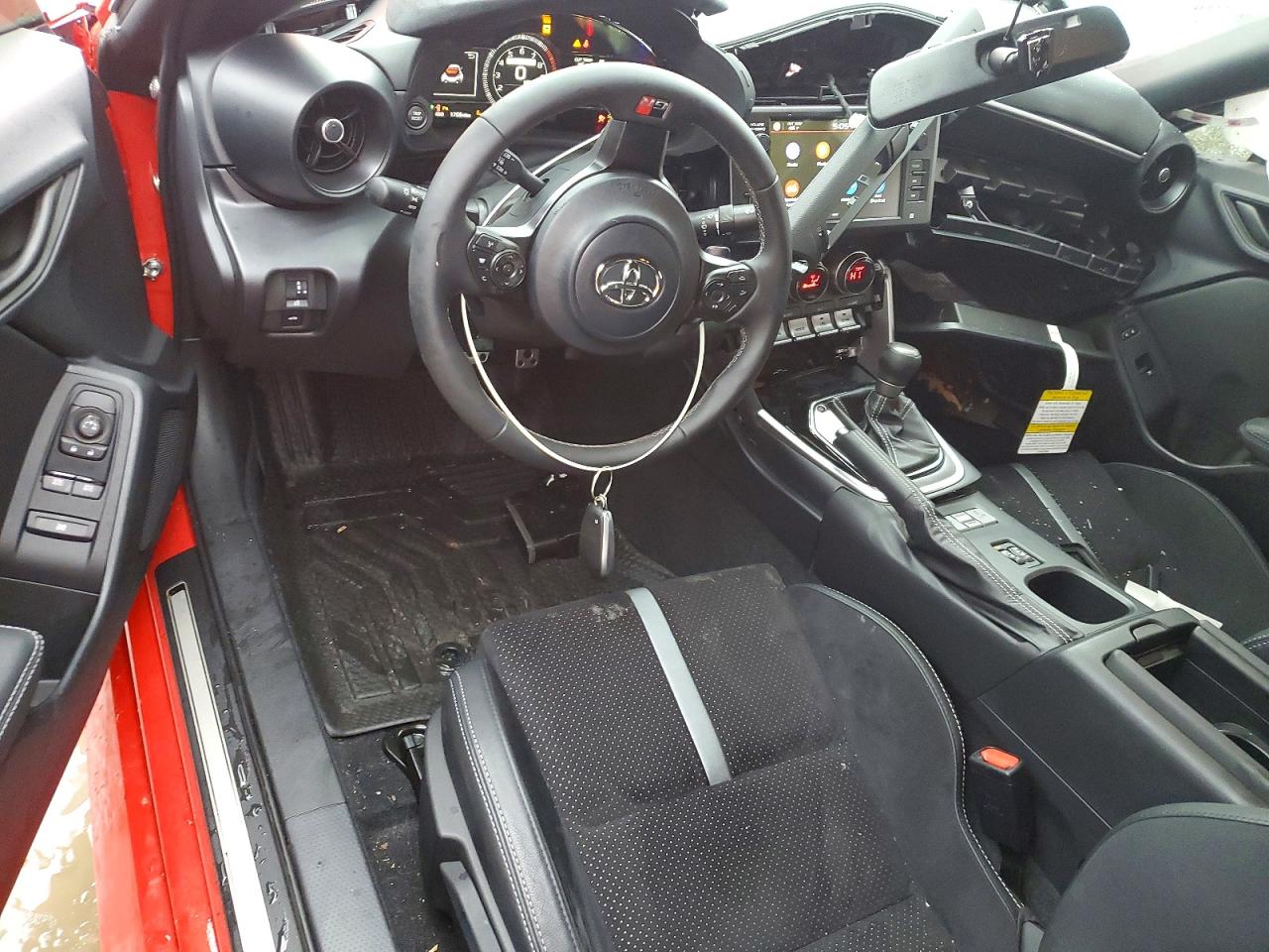 2025 TOYOTA GR 86 PREMIUM photo 15
