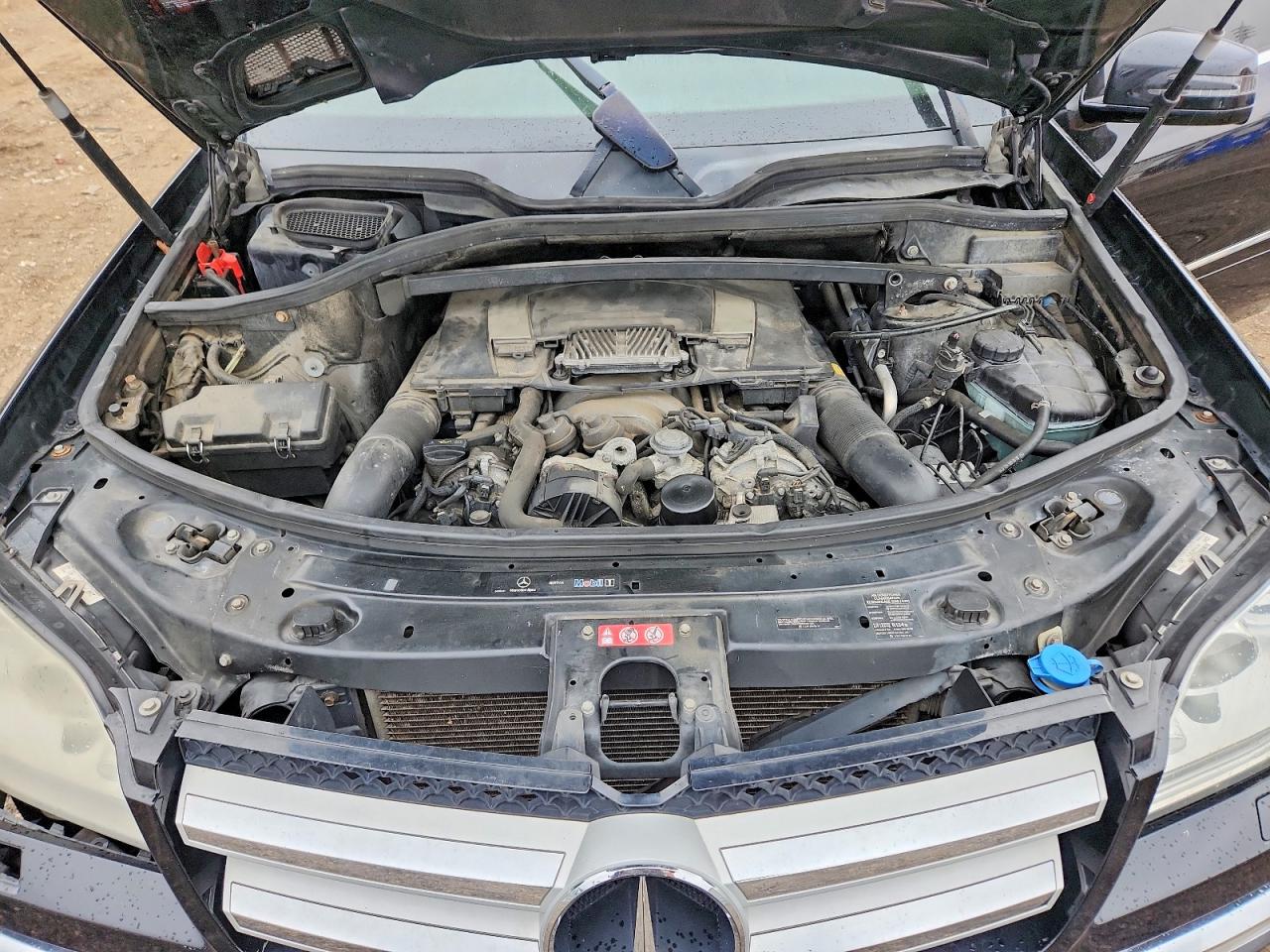 2012 MERCEDES-BENZ GL 450 4MATIC photo 45
