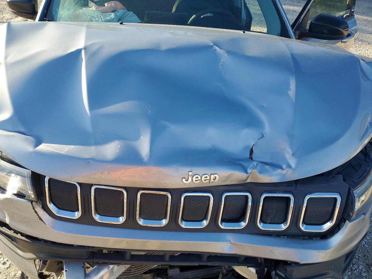 2022 JEEP COMPASS LATITUDE photo 12