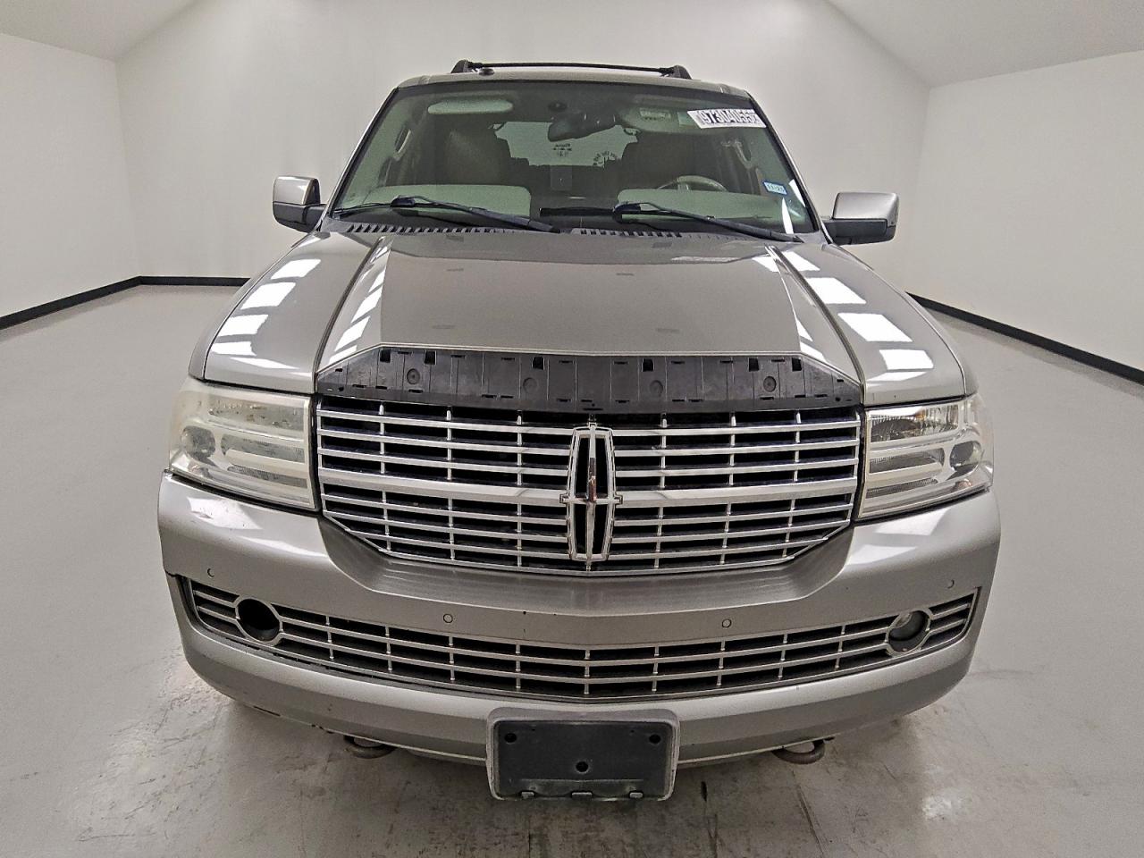2009 LINCOLN NAVIGATOR photo 9