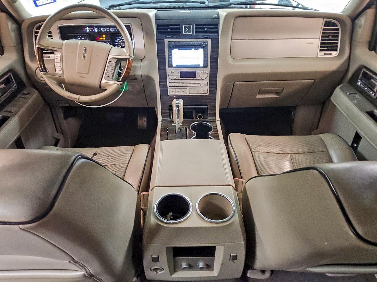 2009 LINCOLN NAVIGATOR photo 15