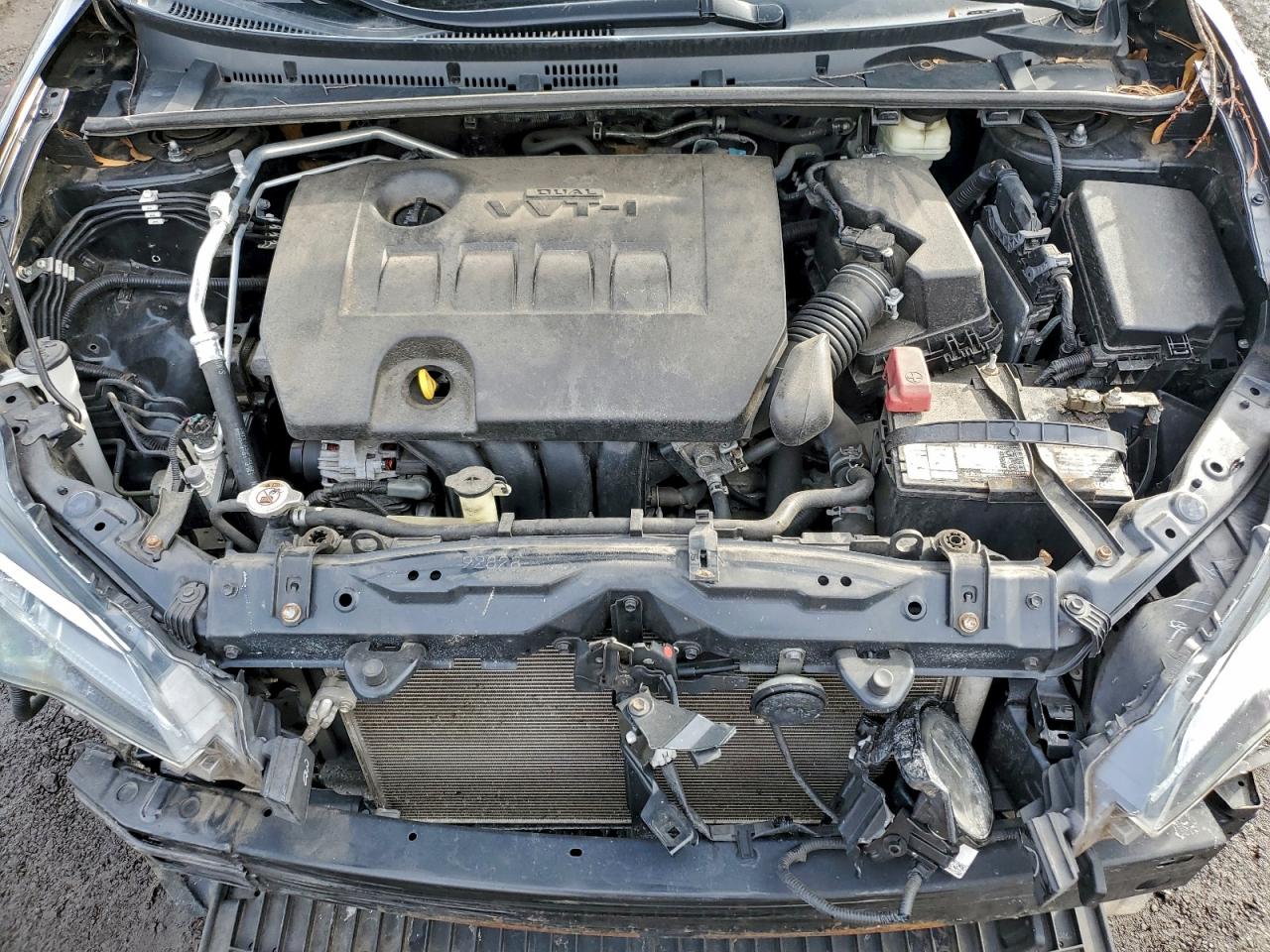 2018 TOYOTA COROLLA L photo 21