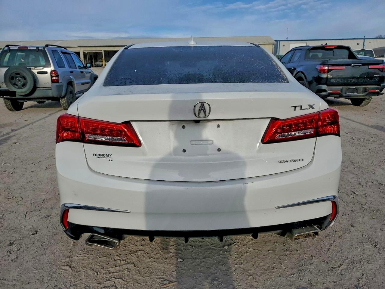 2018 ACURA TLX photo 6
