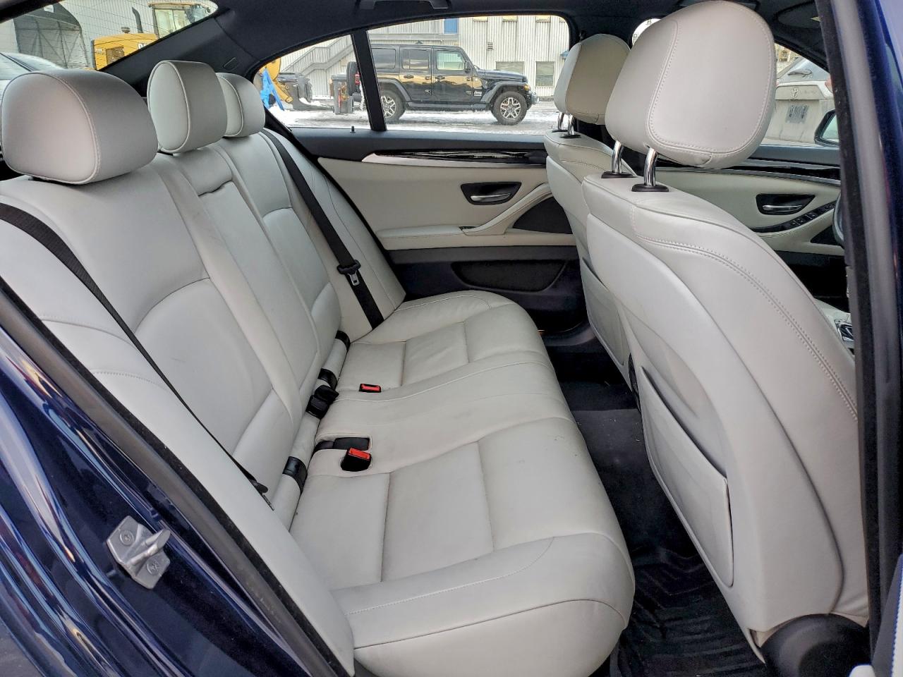 2016 BMW 528 XI photo 10