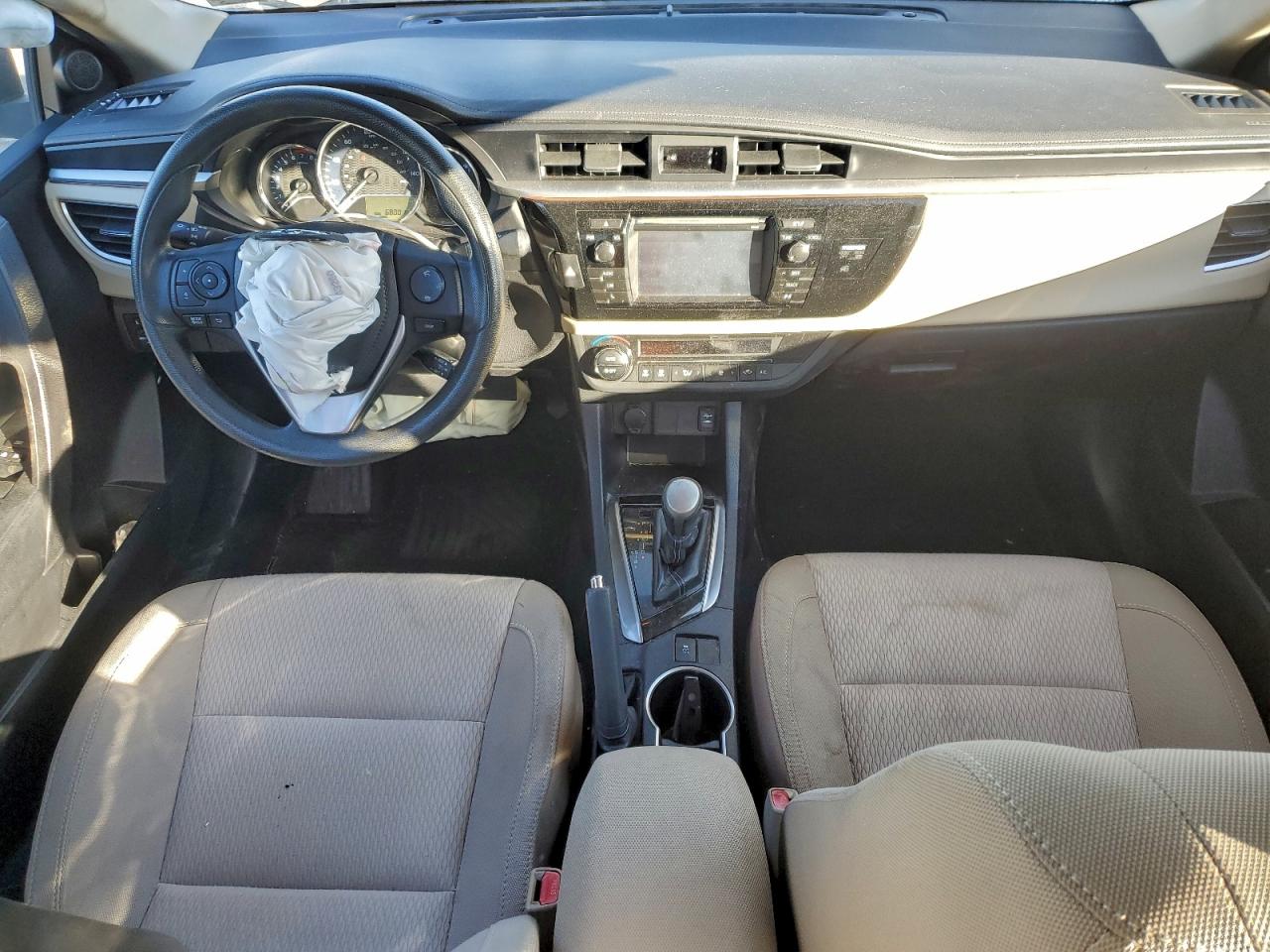 2014 TOYOTA COROLLA L photo 8