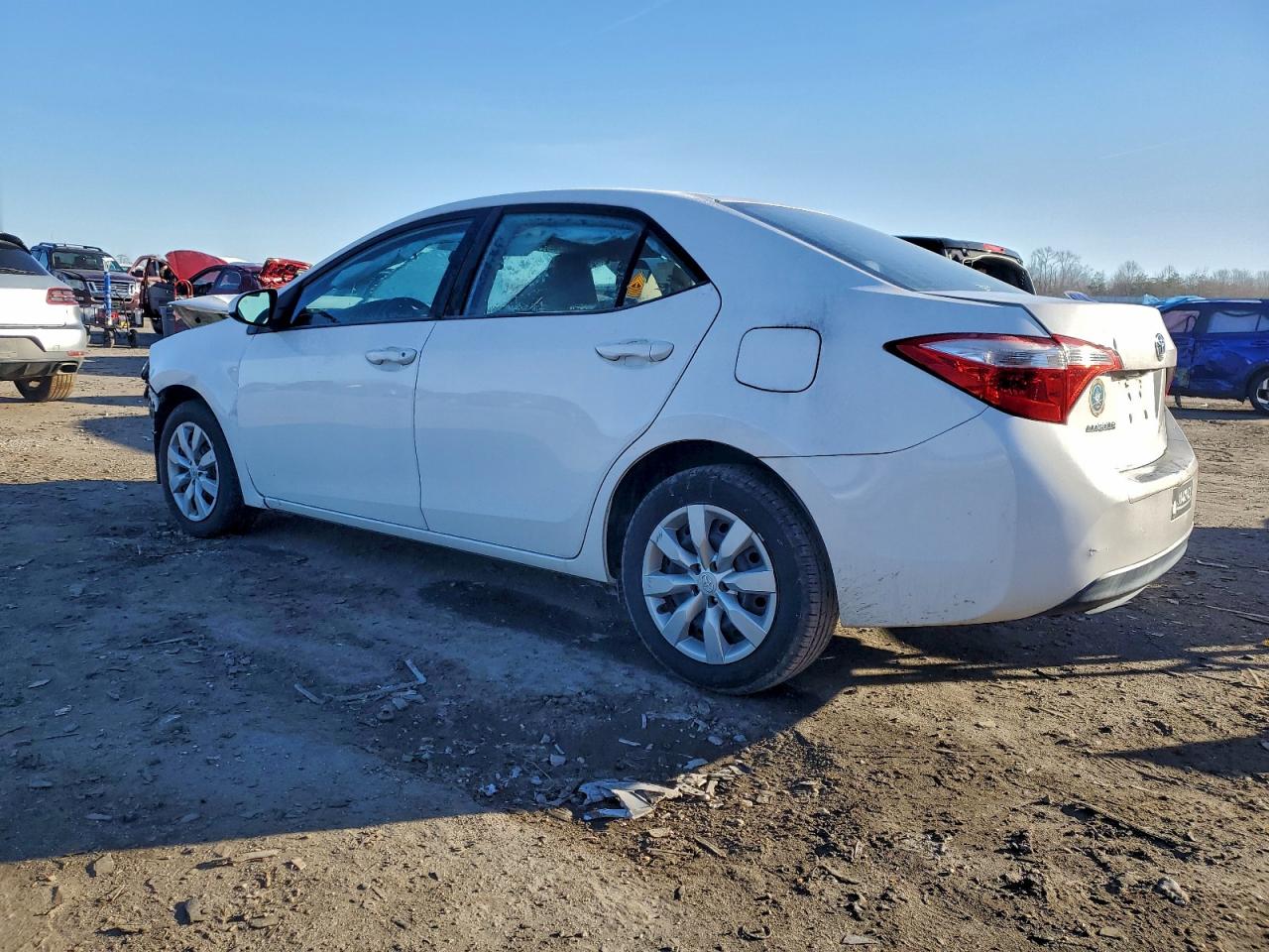 2014 TOYOTA COROLLA L photo 2