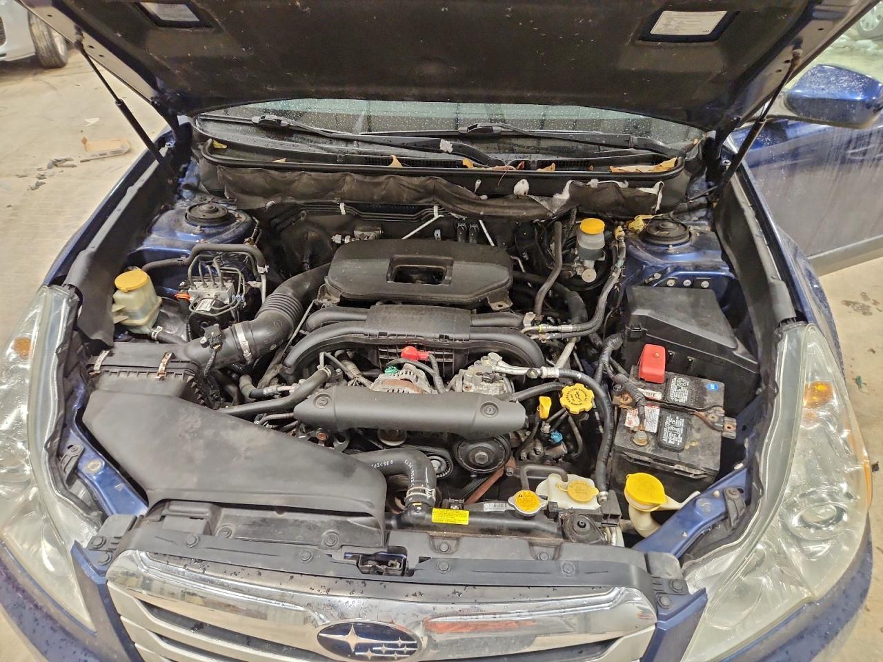 2010 SUBARU OUTBACK 2.5I PREMIUM photo 12