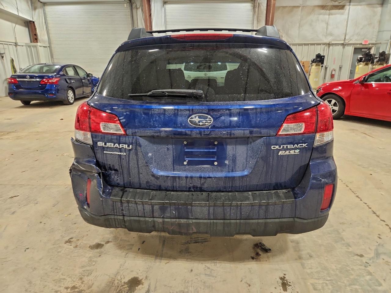 2010 SUBARU OUTBACK 2.5I PREMIUM photo 6