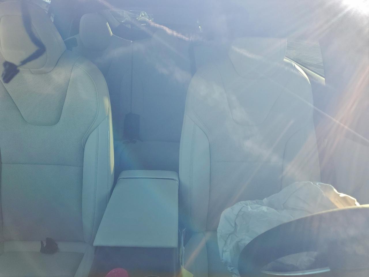 2024 TESLA MODEL X photo 10