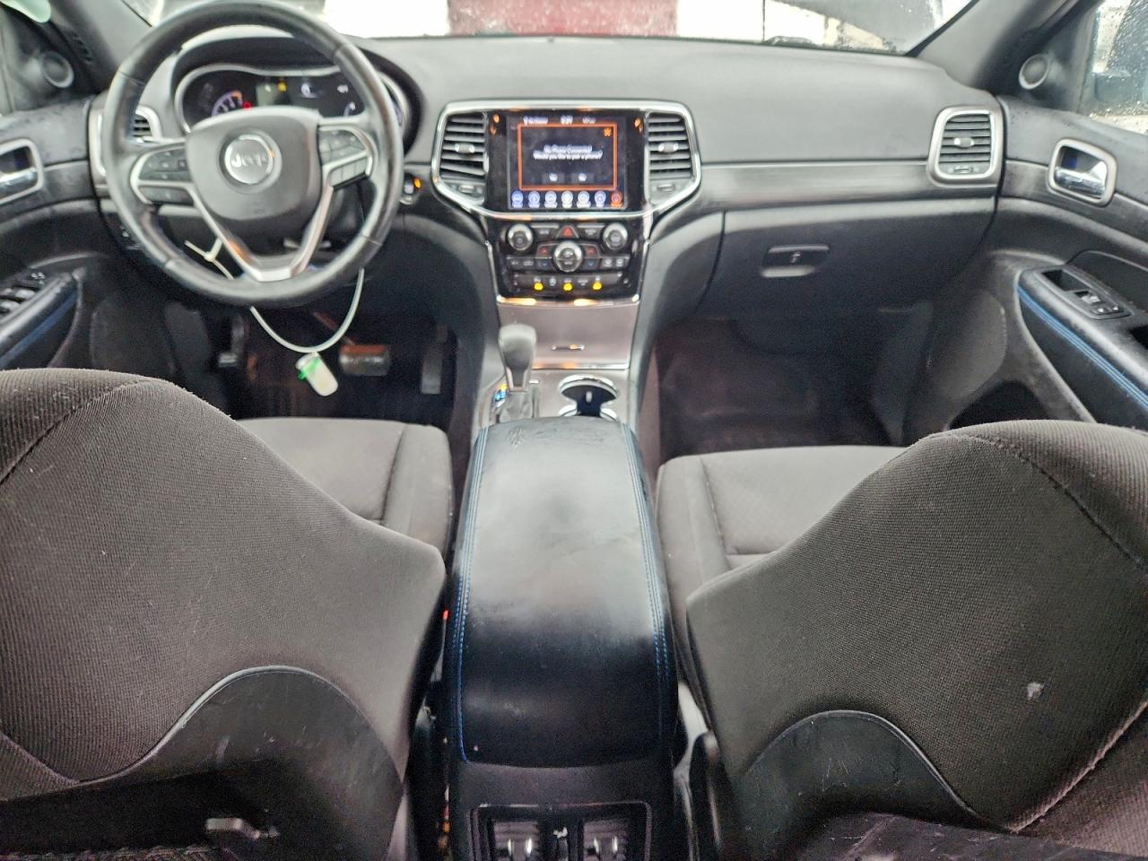 2019 JEEP GRAND CHEROKEE LAREDO photo 8