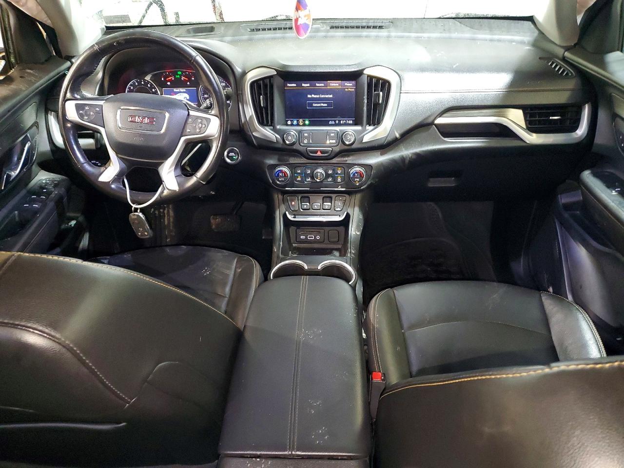 2020 GMC TERRAIN SLT photo 8