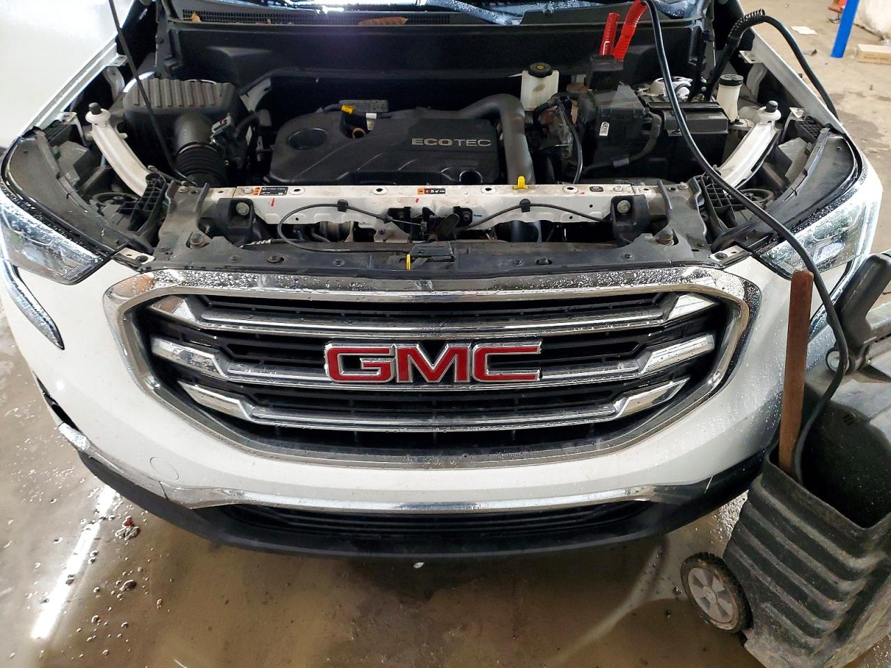 2020 GMC TERRAIN SLT photo 12
