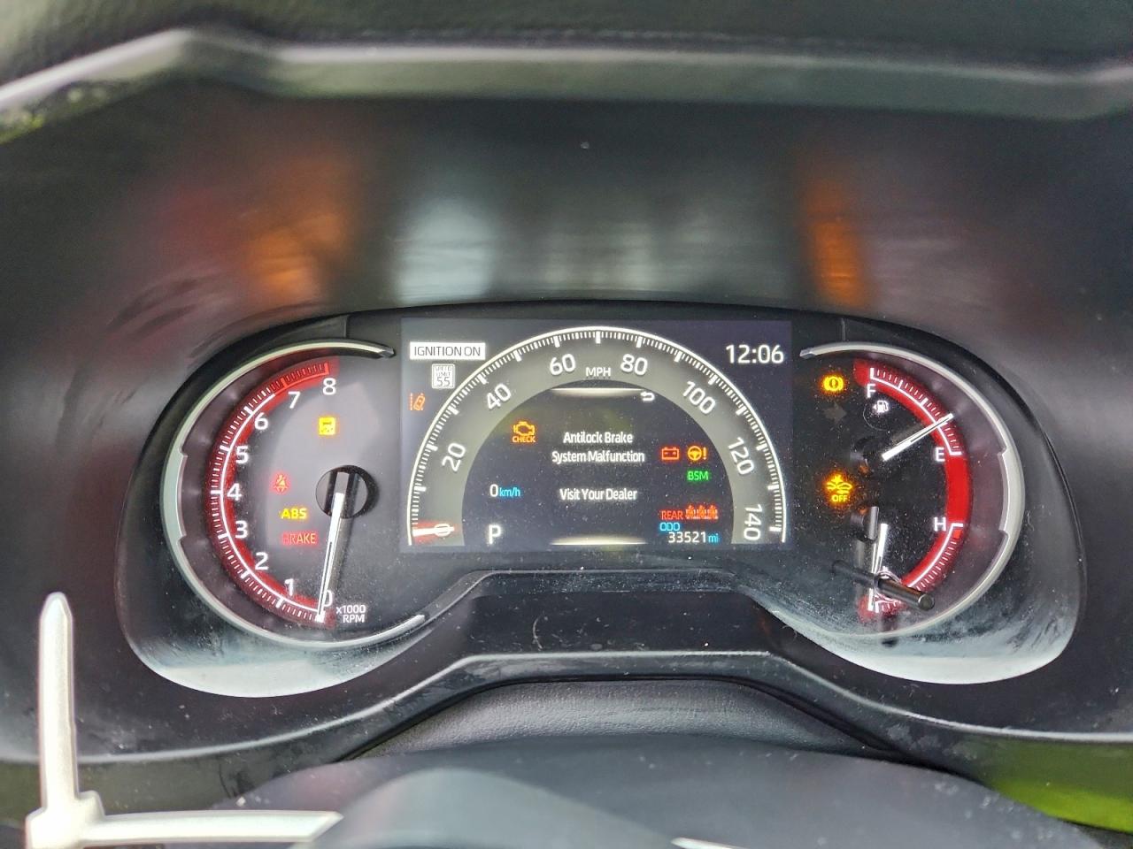 2024 TOYOTA RAV4 XLE PREMIUM photo 33