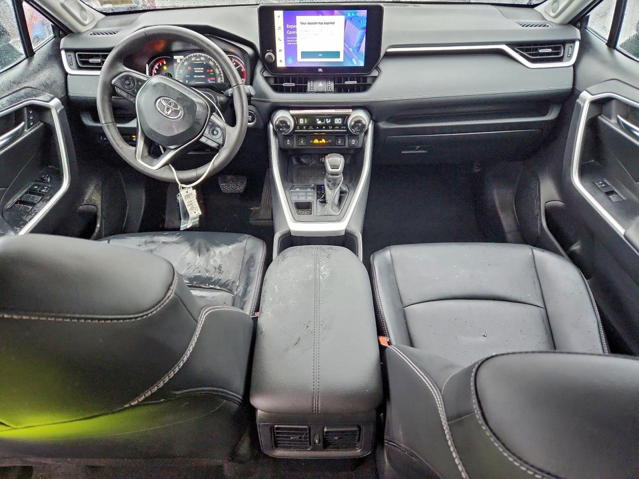 2024 TOYOTA RAV4 XLE PREMIUM photo 29