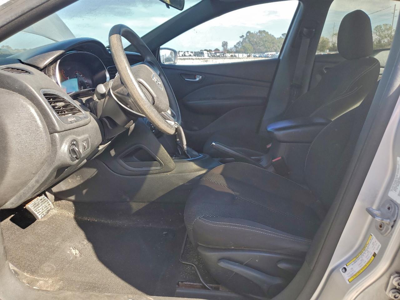 2013 DODGE DART SXT photo 7