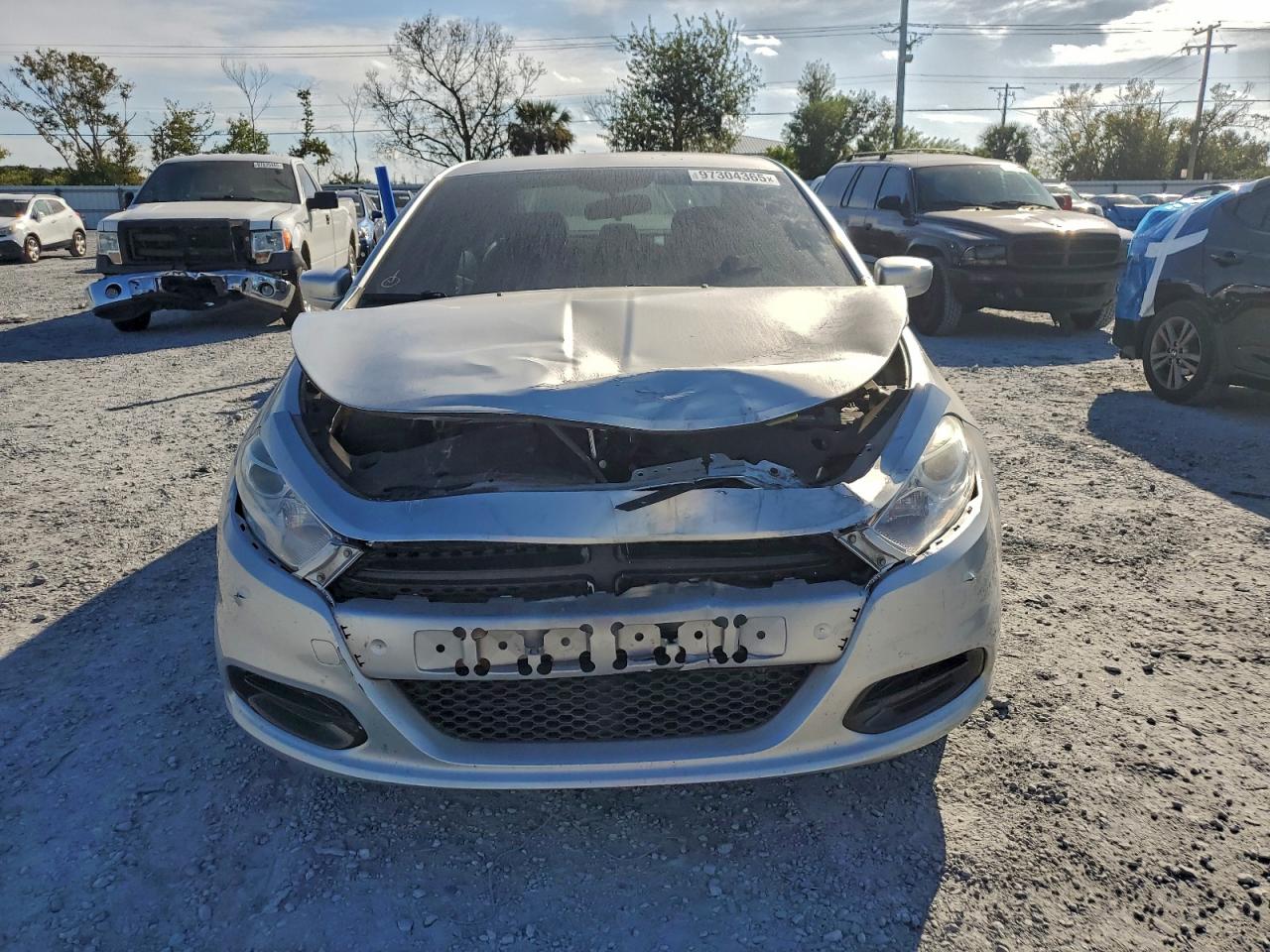 2013 DODGE DART SXT photo 5