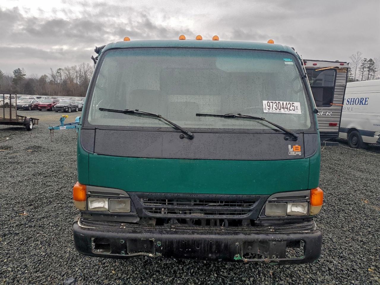 2004 ISUZU NPR photo 5