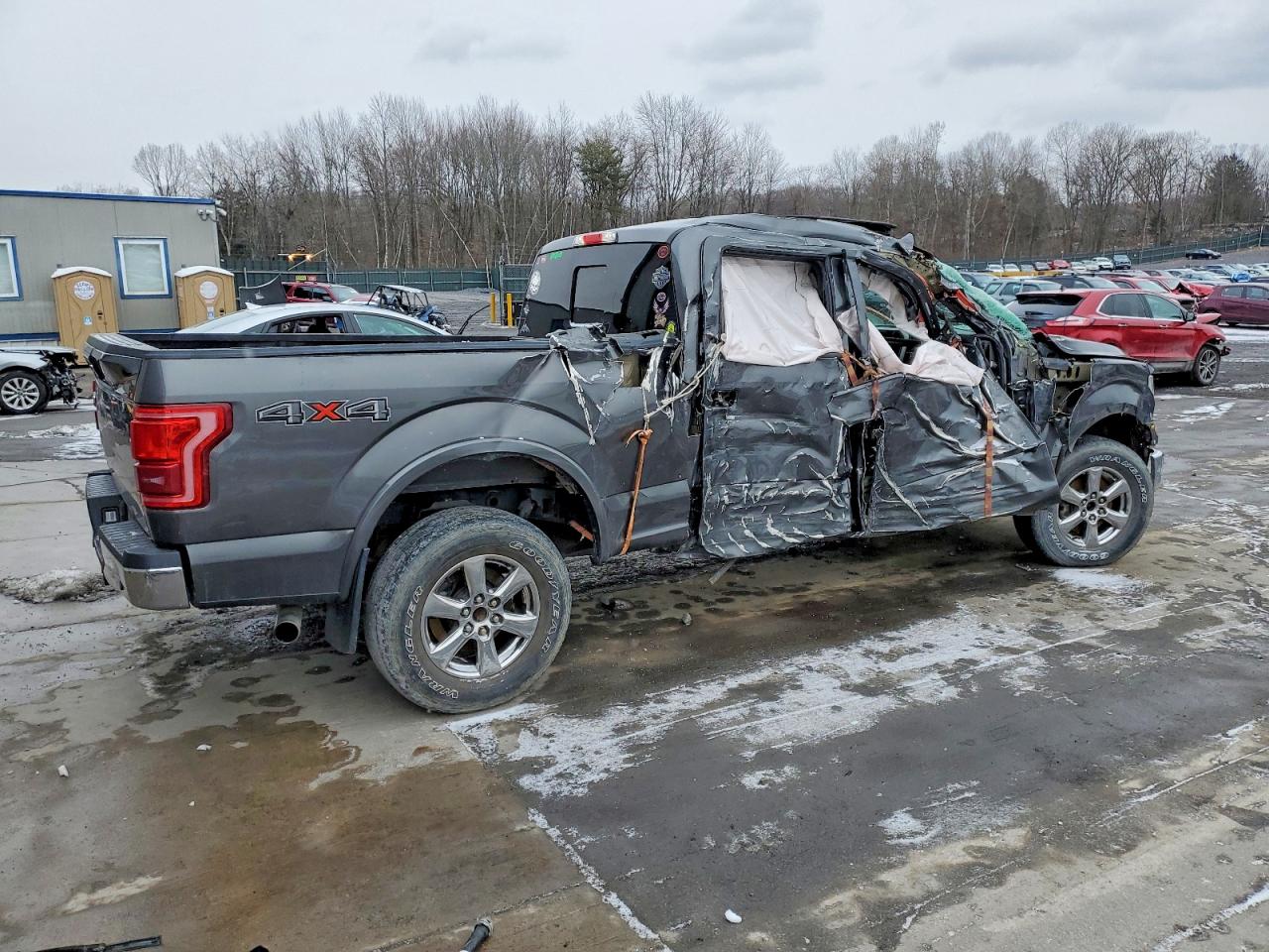 2015 FORD F150 SUPERCREW photo 5