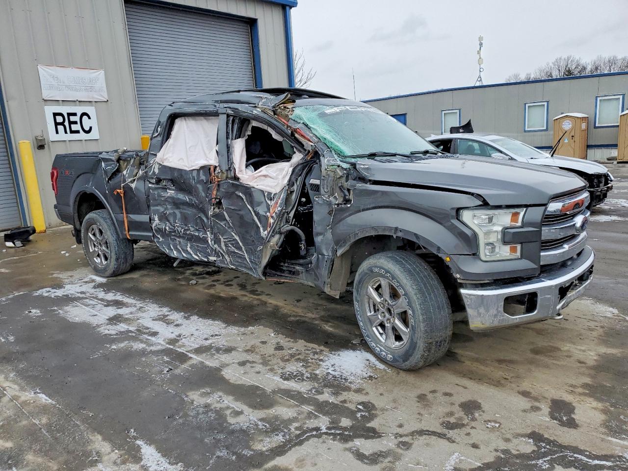 2015 FORD F150 SUPERCREW photo 7