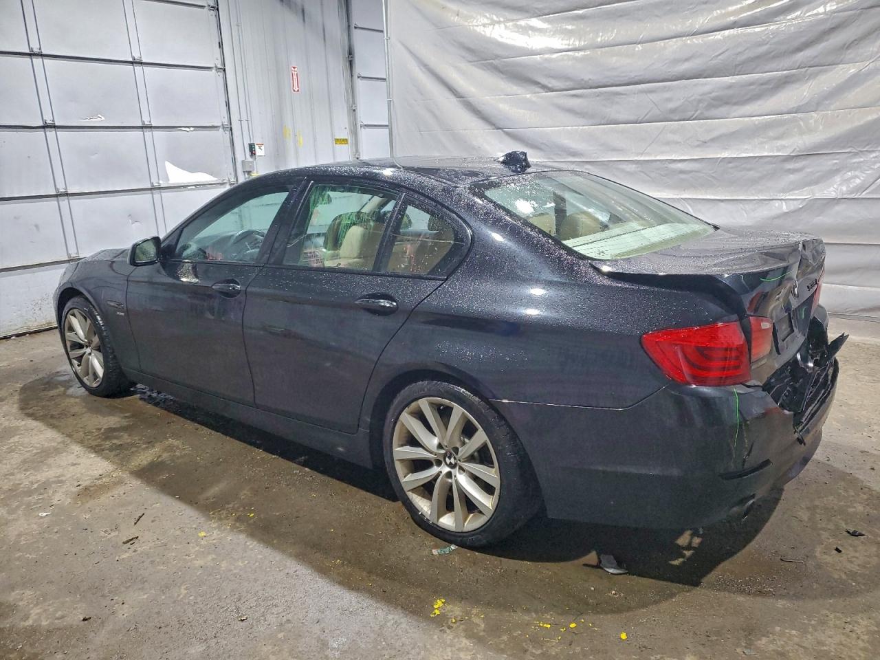 2011 BMW 535 XI photo 2