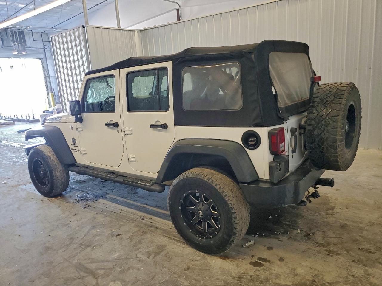 2013 JEEP WRANGLER UNLIMITED SPORT photo 2