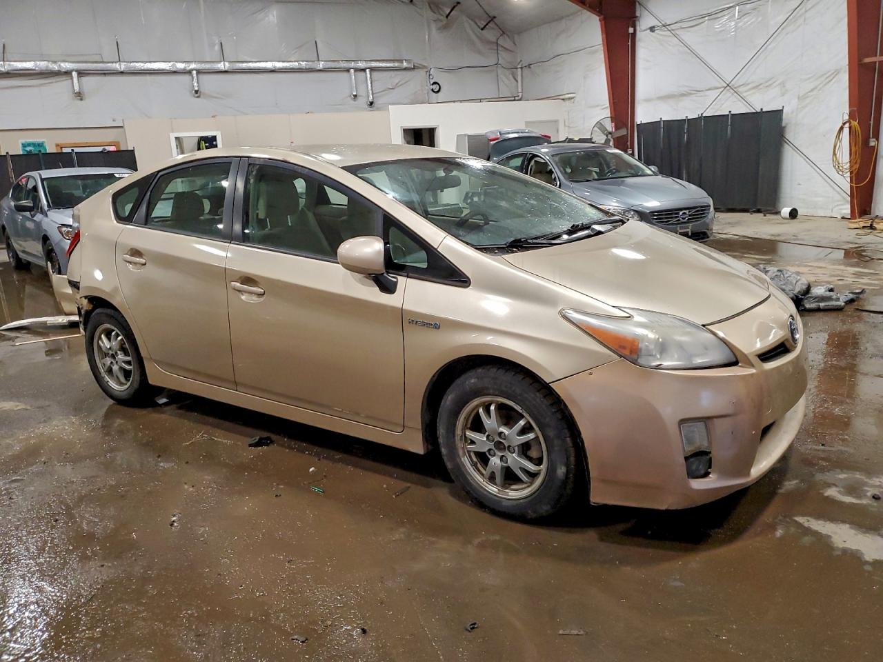 2010 TOYOTA PRIUS photo 4