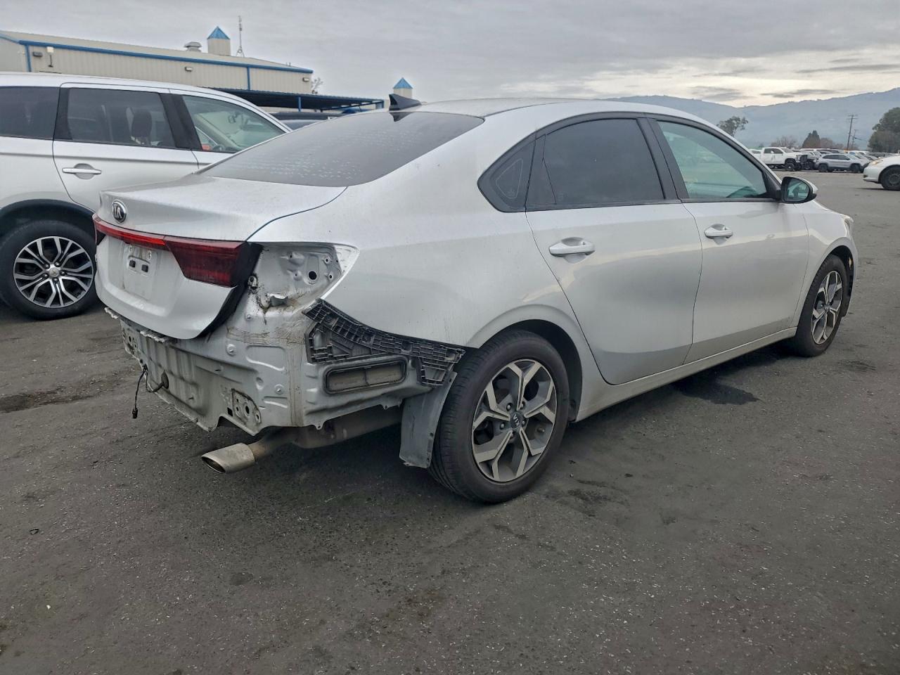 2021 KIA FORTE FE photo 7