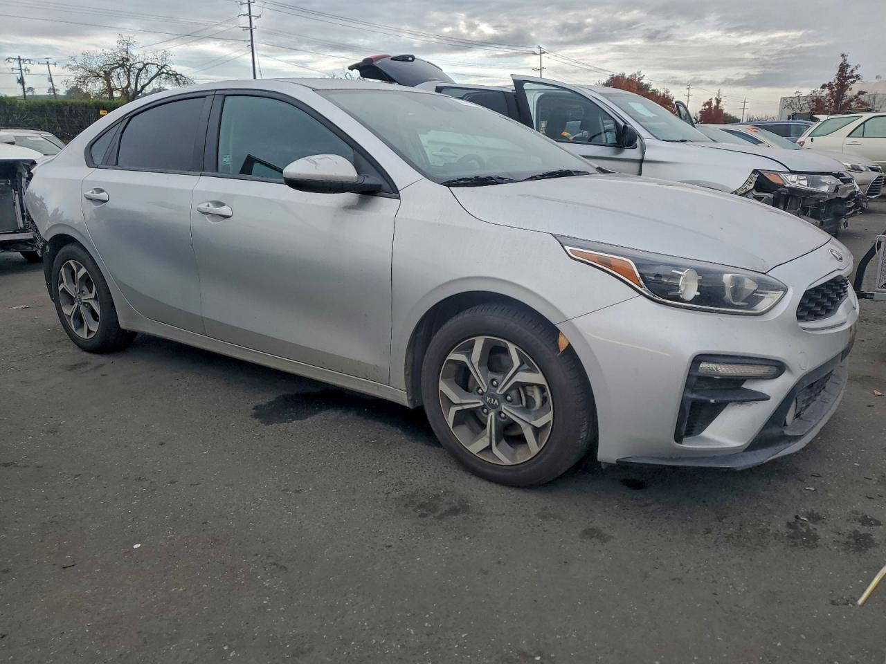 2021 KIA FORTE FE photo 10