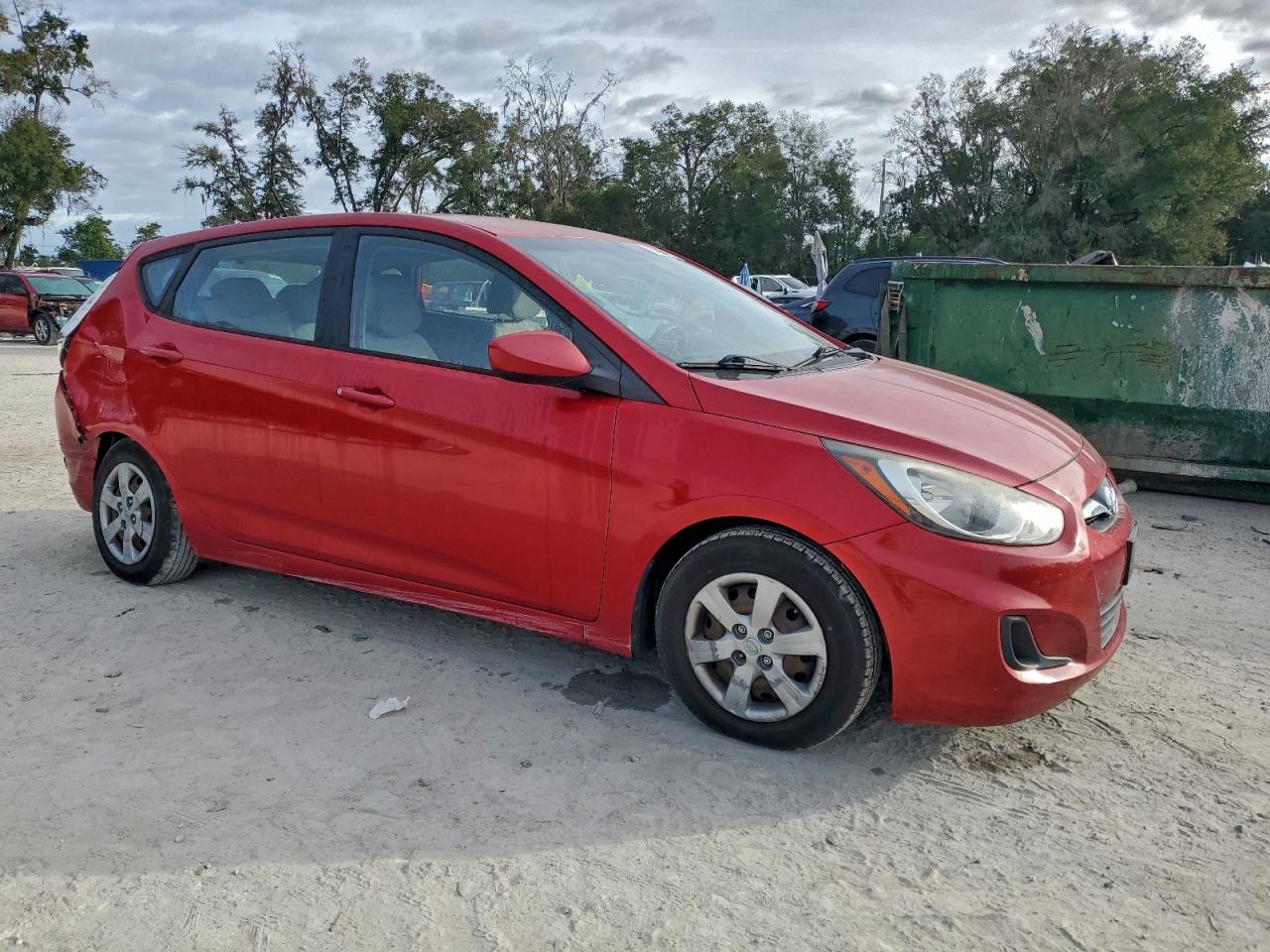 2012 HYUNDAI ACCENT GLS photo 7