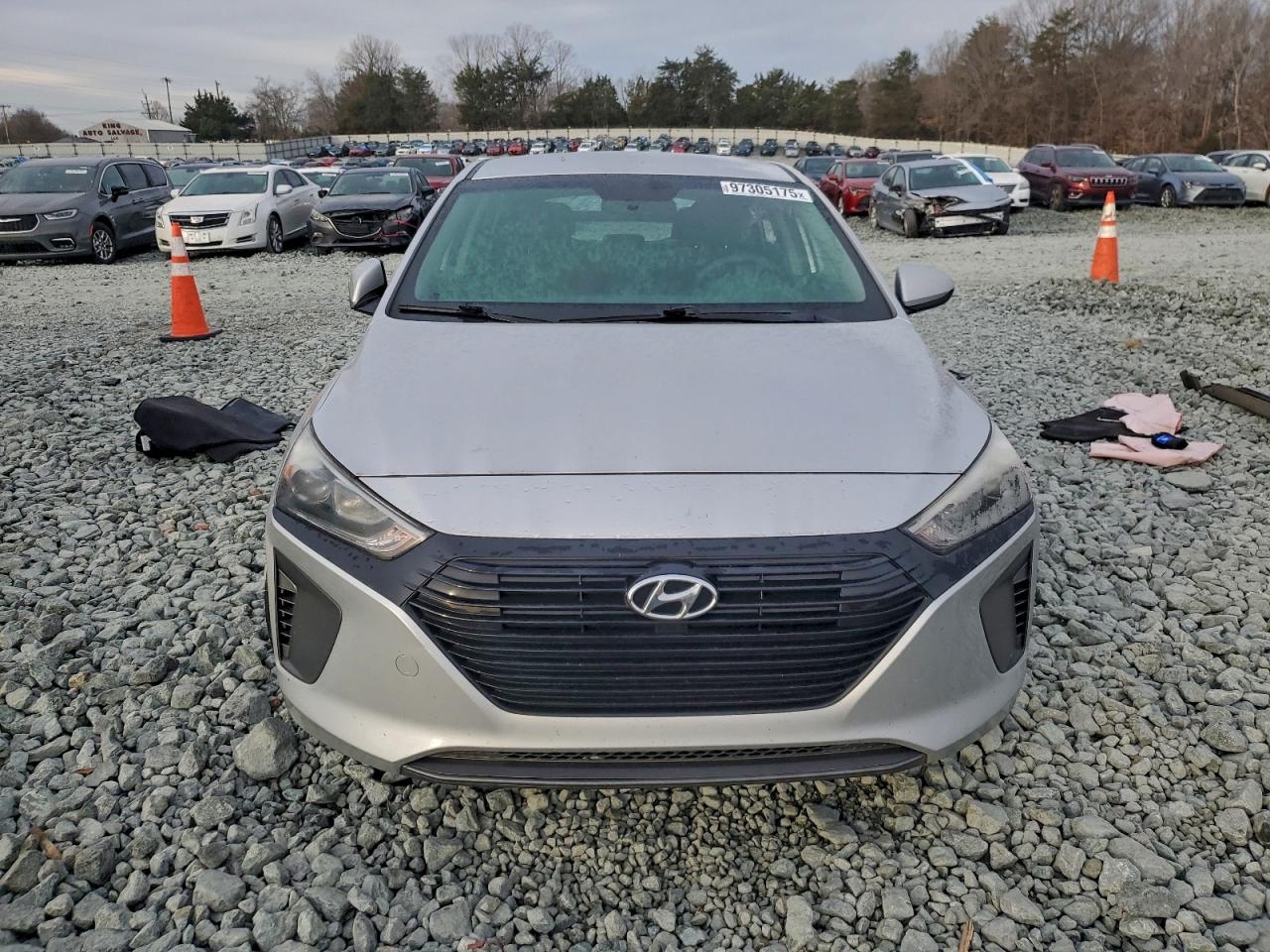 2017 HYUNDAI IONIQ BLUE photo 9