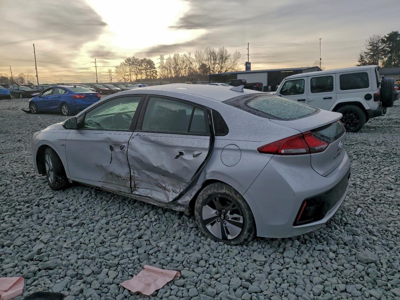 2017 HYUNDAI IONIQ BLUE photo 3
