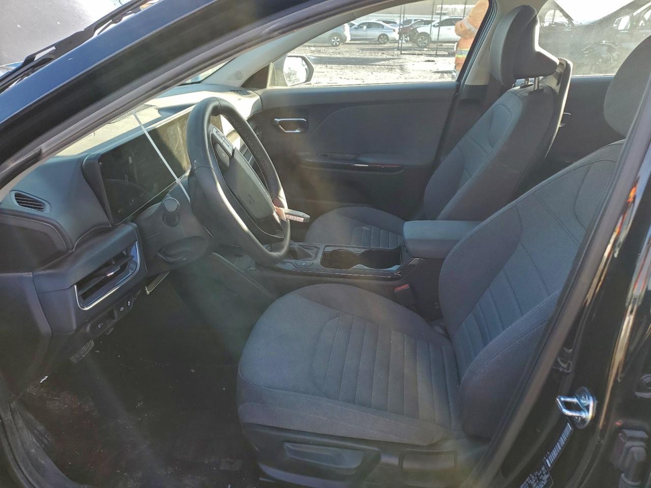 2025 KIA K4 photo 7