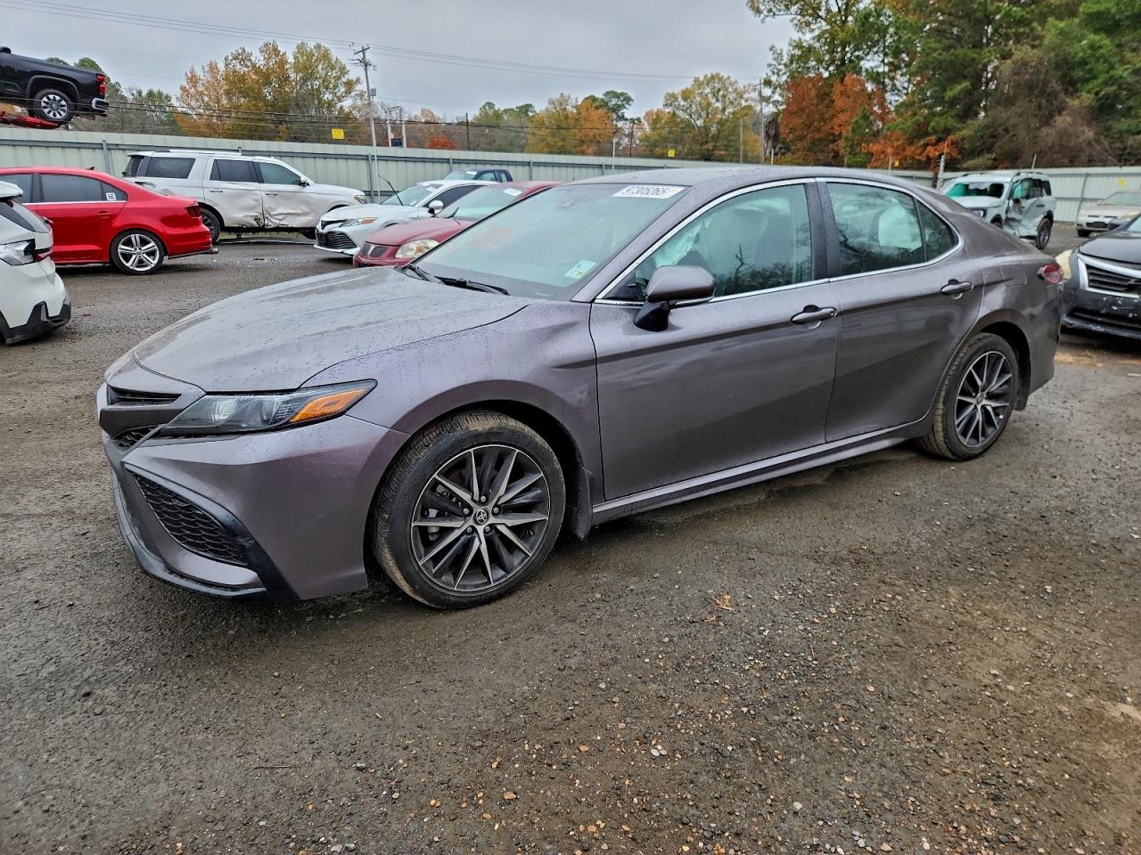 2024 TOYOTA CAMRY