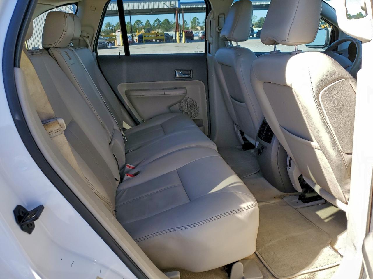 2010 FORD EDGE LIMITED photo 11