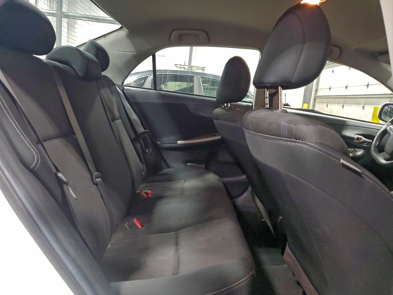 2013 TOYOTA COROLLA BASE photo 10
