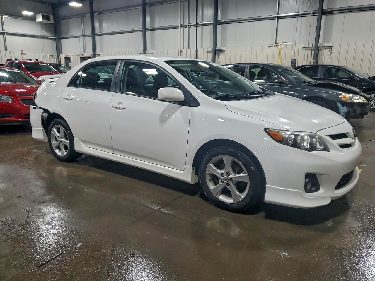 2013 TOYOTA COROLLA BASE photo 4