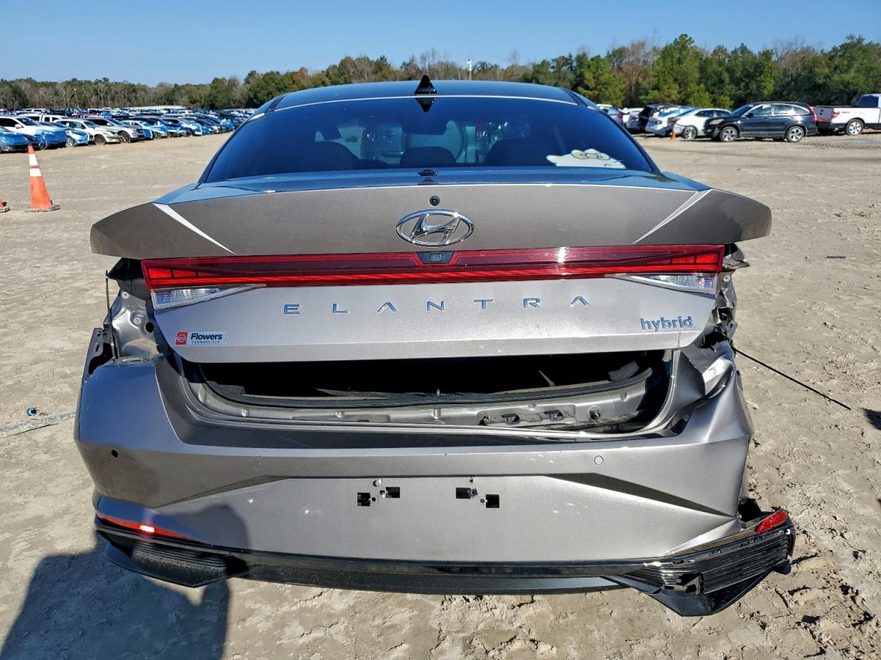 2023 HYUNDAI ELANTRA LIMITED photo 6